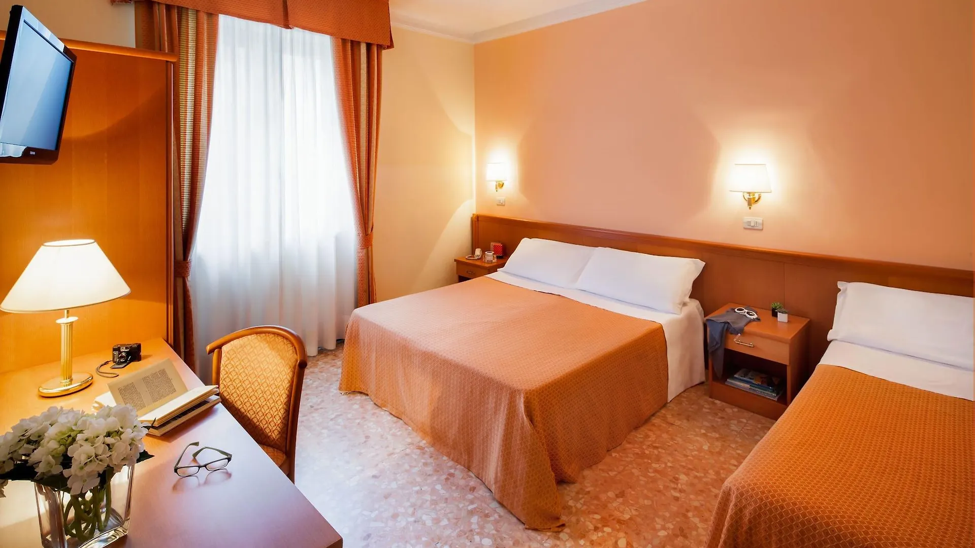 Hotel Curtis Centrale Alassio 3*,  Italy