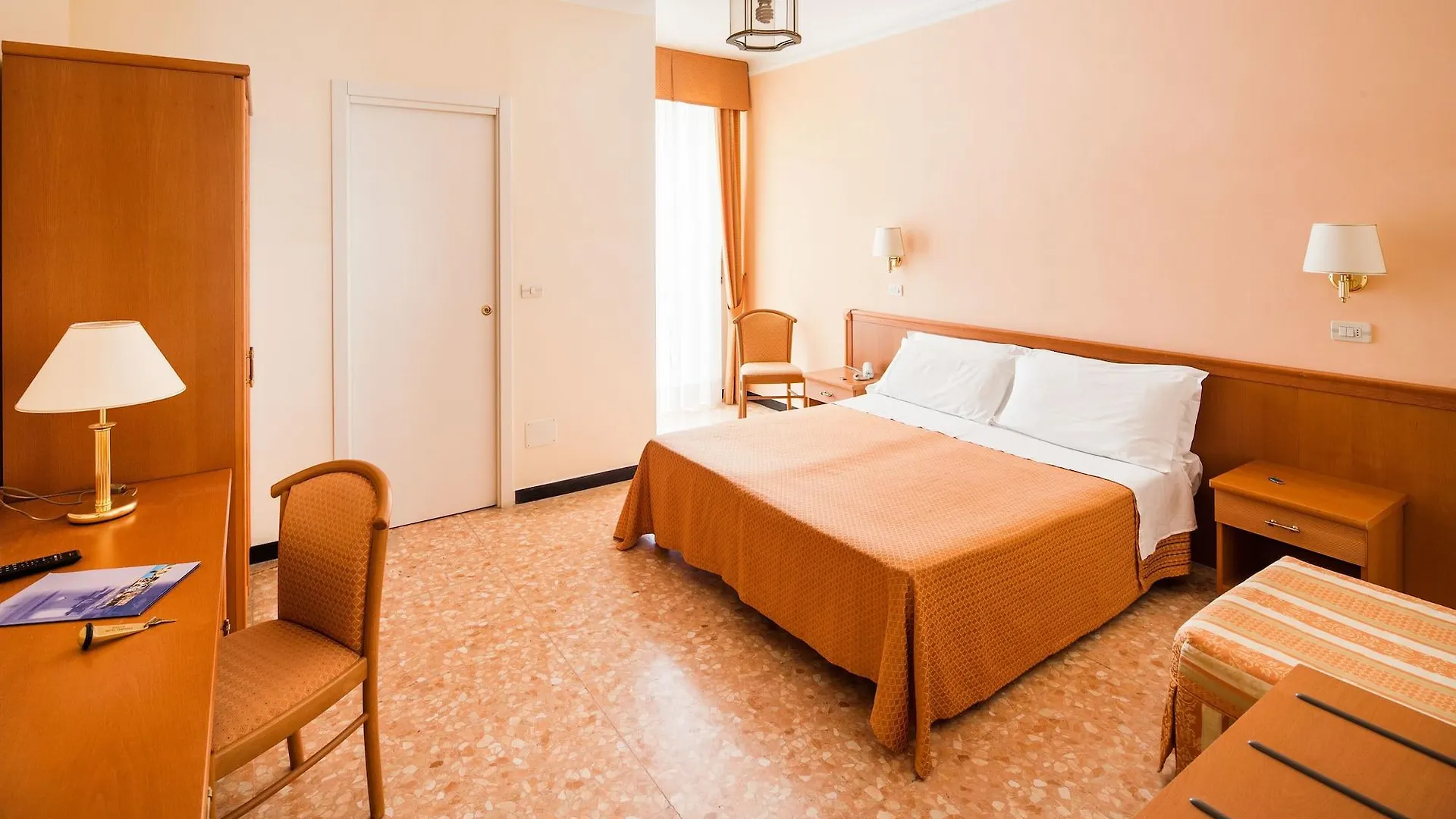 Hotel Curtis Centrale Alassio