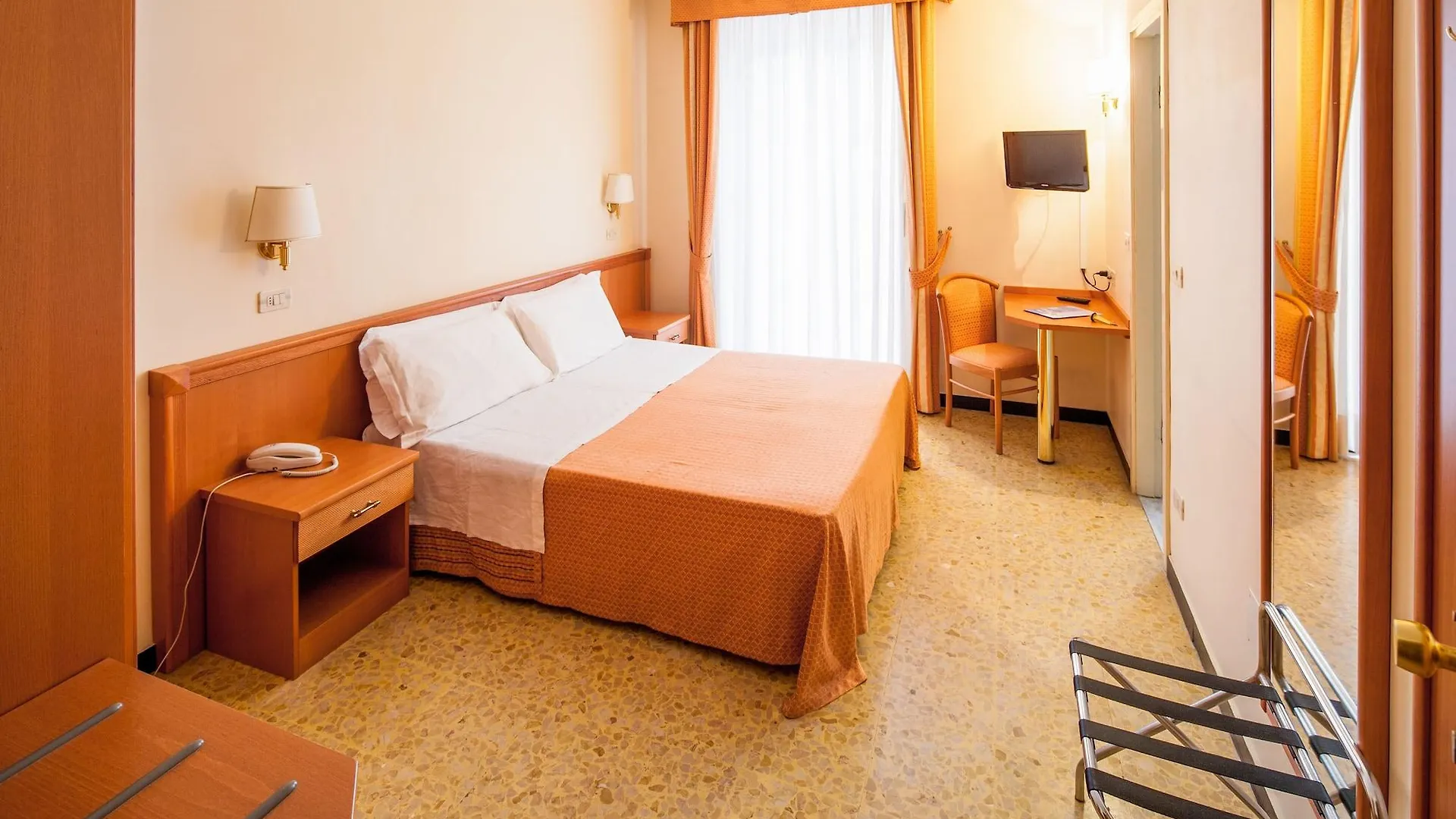 ***  Hotel Curtis Centrale Alassio Italy