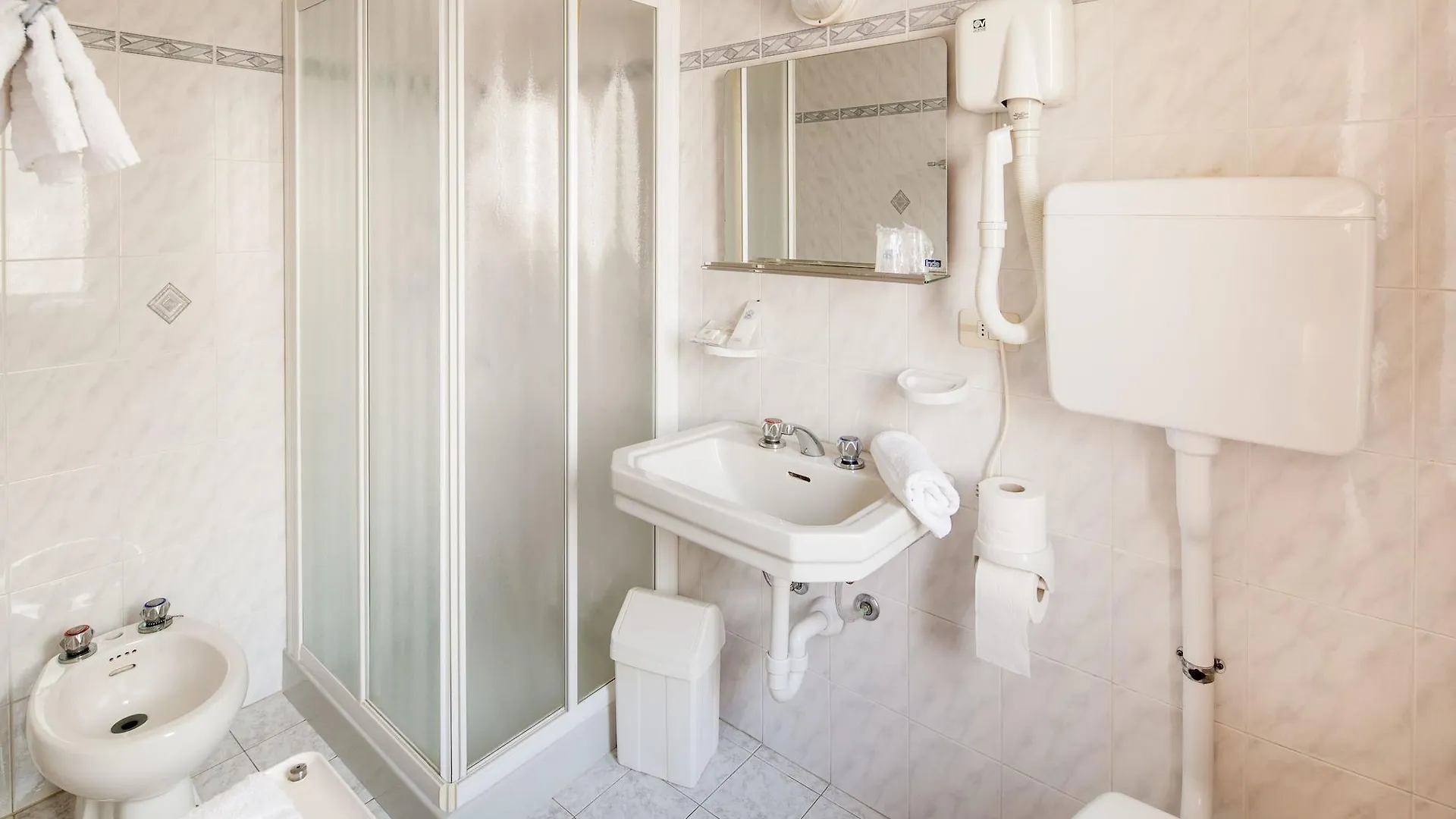 Hotel Curtis Centrale Alassio 3*,