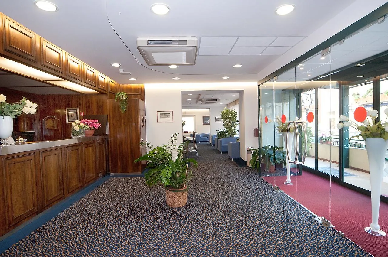 Hotel Curtis Centrale Alassio 3*,