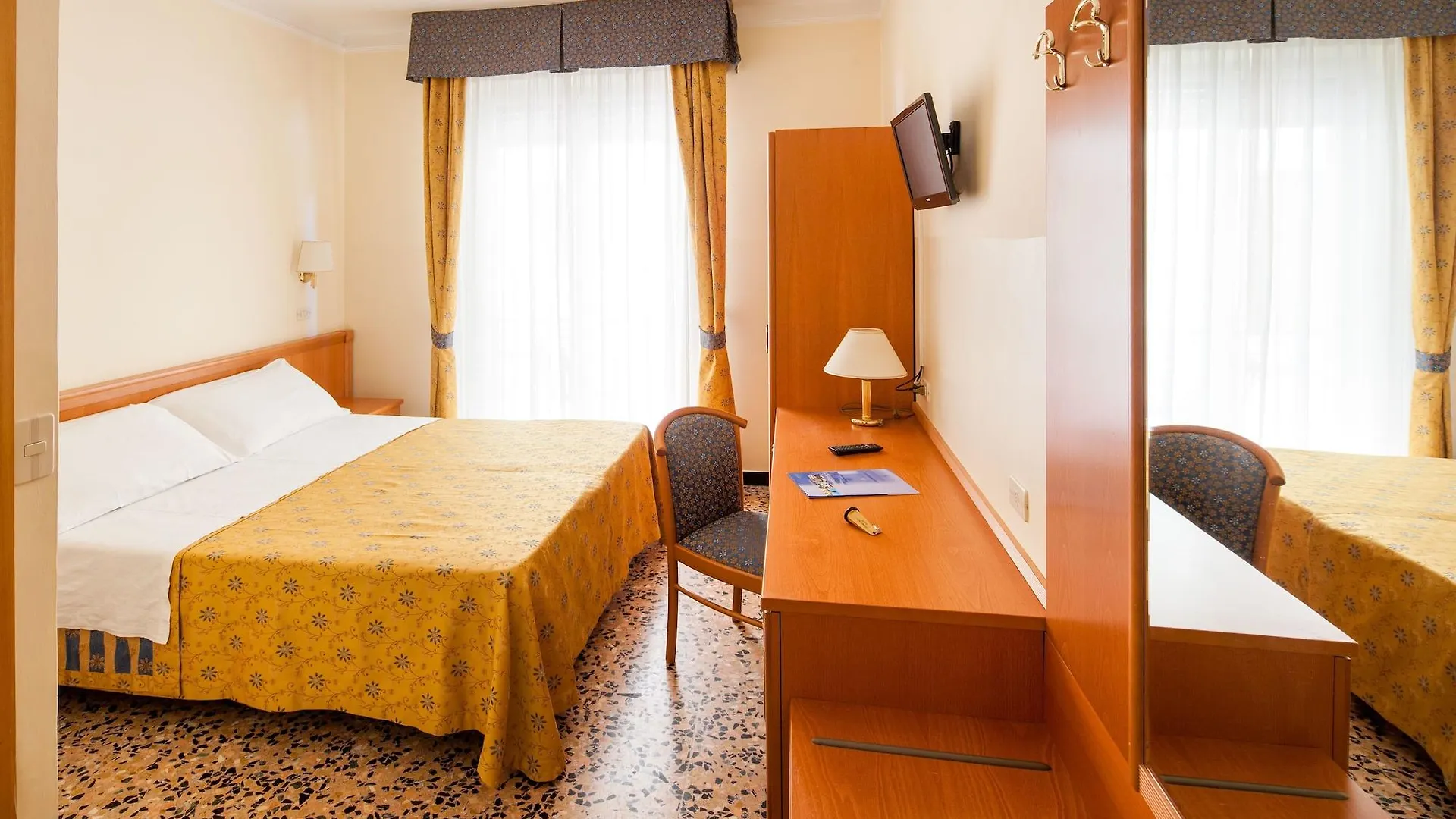 Hotel Curtis Centrale Alassio Itálie